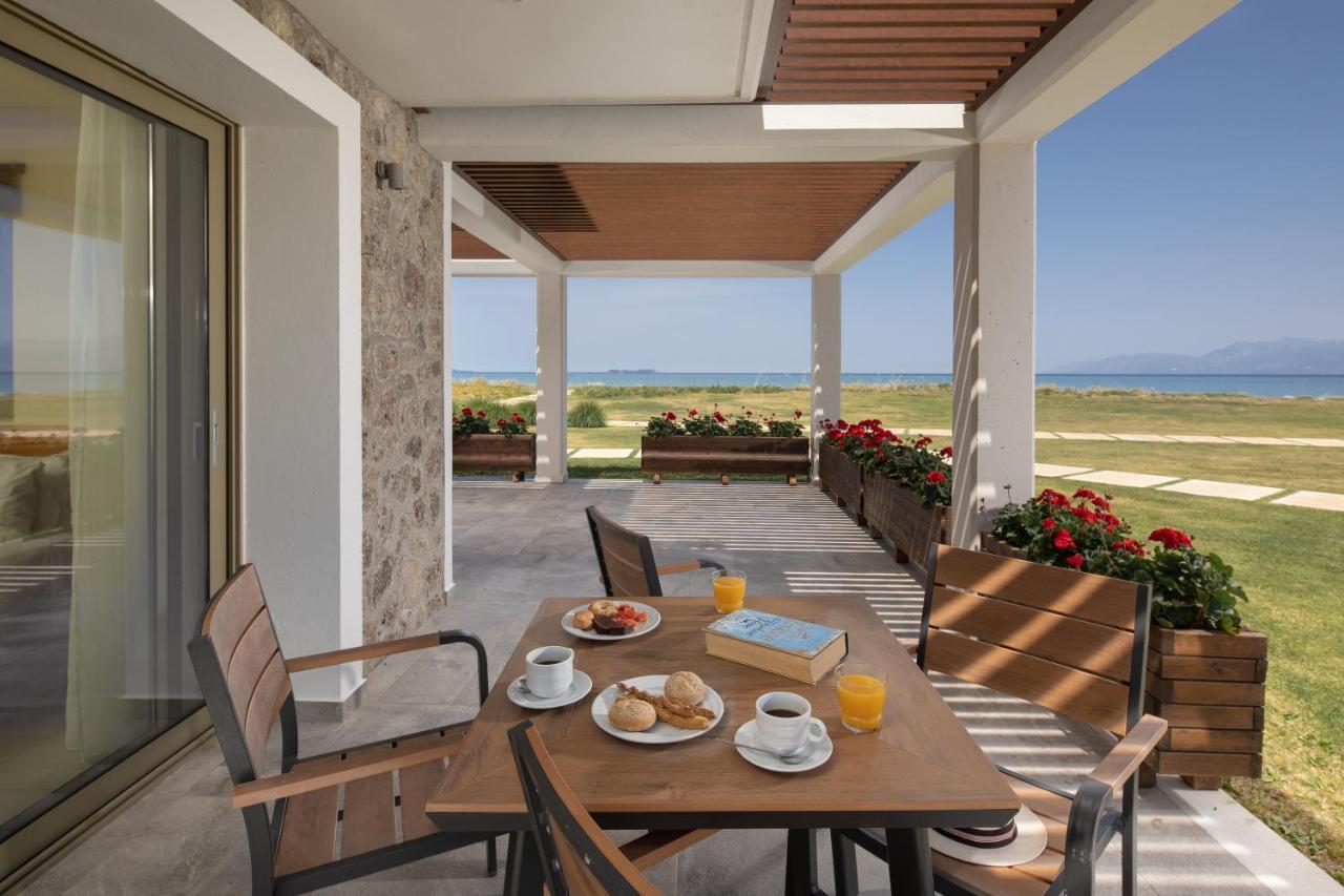 Thalassa Suites Almiros Beach 客房 照片