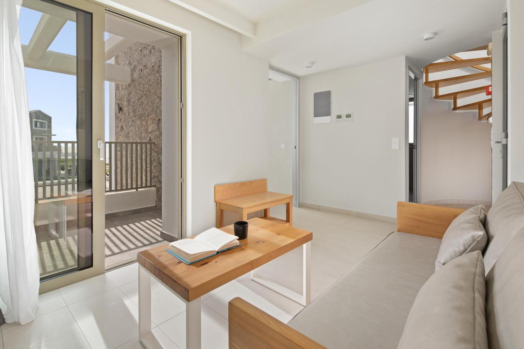 Thalassa Suites Almiros Beach 客房 照片
